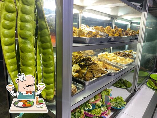 Lesehan Purwajaya: Simple Meals That Warm the Soul in Cilacap